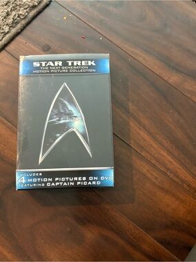 Star Trek: The Next Generation Motion Picture 4-Movie Collection (5 DVD)